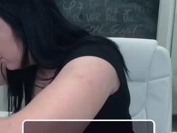 مدام كوكي تاخد الزب الصعيدي الكبير في كسها