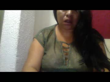 محجبة أمريكية تتناك في غرفة الفندق