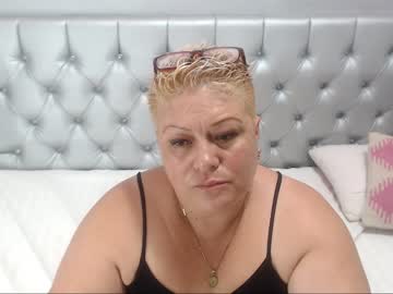 الزوجة الخائنة سعيدة وهي تتناك من عشيقها