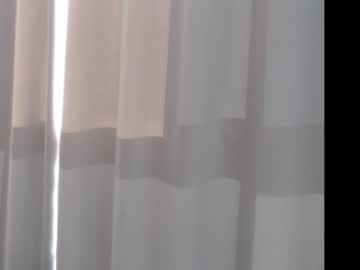 ميلف ممحونة تتناك من زبر سميك جدا