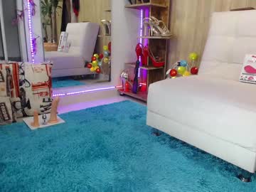 طيز الزوجة الشرموطة بحاجة للمساج العميق